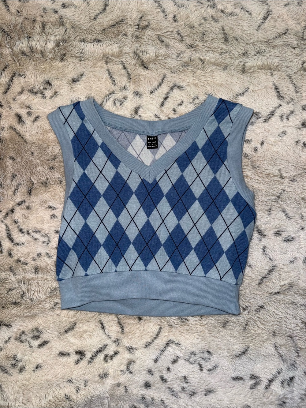 vintage style Light Blue & Navy Argyle V-Neck Knit Tank
